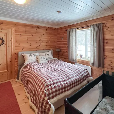 4 Bedroom In Holiday home