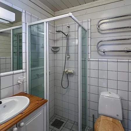 4 Bedroom In Oyer